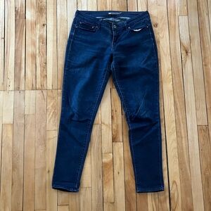 Levi’s demi curve/modern rise skinny jeans (early 2010s vintage)